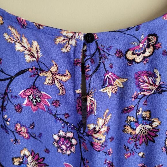 Basic Editions Womens Blouse Size XXL Bluish Purple Floral Pattern Bell Sleeves - Picture 8 of 11